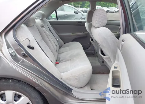 2004 Toyota Camry Le из США, поврежденный, VIN 4T1BE32K74U864399